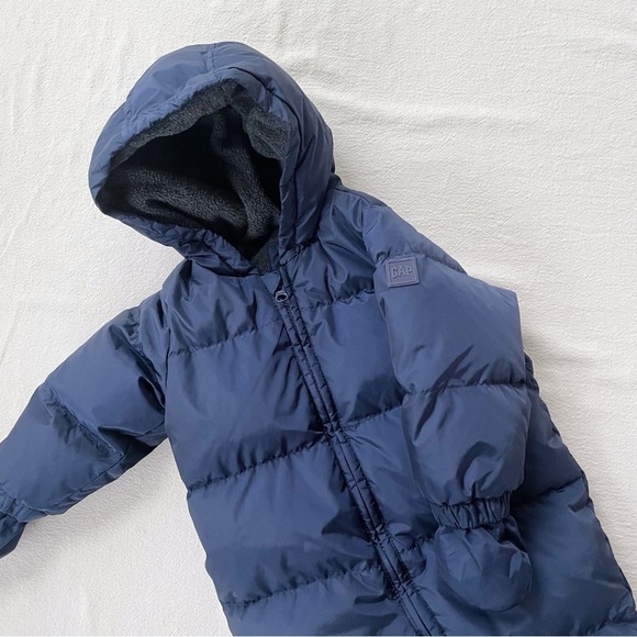 babyGap | Navy Blue Puffer Snowsuit With Mittens & Booties - Picture 15 of 15